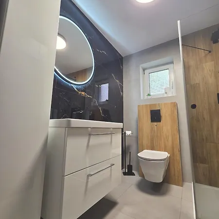 Eira - Self Check-in Lejlighed *